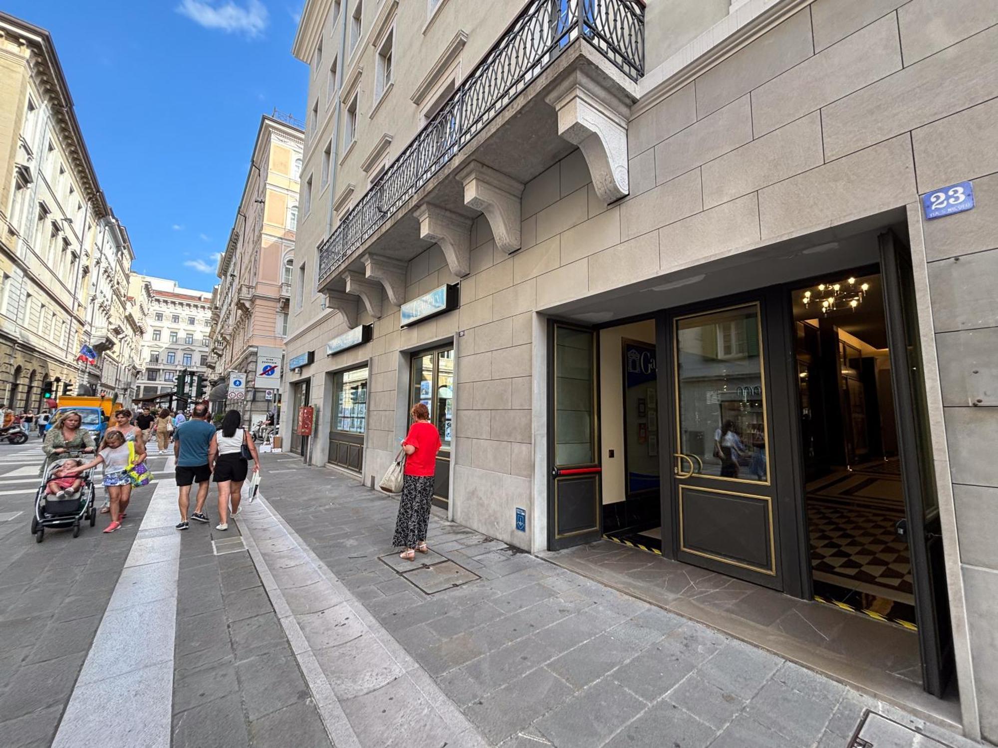 Teatro Romano Exclusive Suites Τεργέστη Εξωτερικό φωτογραφία